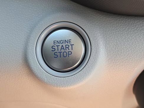 New 2026 Hyundai Venue SEL FWD image 23