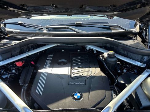 Used 2019 BMW X5 xDrive40i w/ Convenience Package image 9