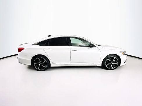 Used 2021 Honda Accord Sport image 10