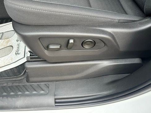 Used 2025 Chevrolet Silverado 1500 Custom w/ Turbomax Blackout Package image 18