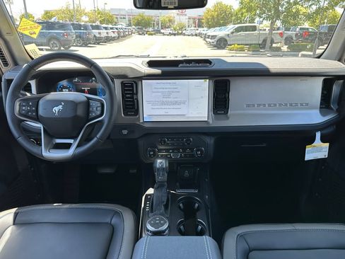 New 2026 Ford Bronco Outer Banks AWD/4WD image 20