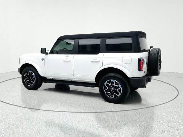 Used 2023 Ford Bronco Outer Banks AWD/4WD image 4