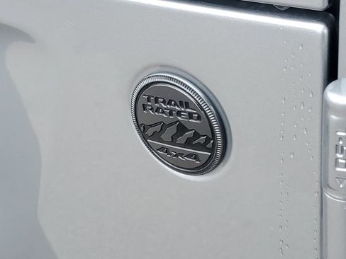 Used 2021 Jeep Wrangler Unlimited Willys image 32