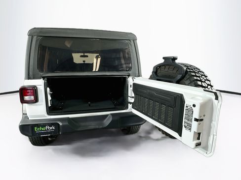 Used 2022 Jeep Wrangler Unlimited Sport AWD/4WD image 26