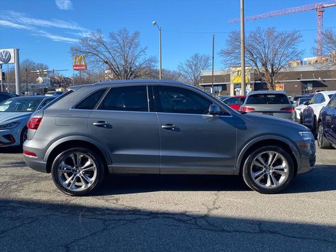 Used 2015 Audi Q3 2.0T Prestige w/ Prestige Package image 2
