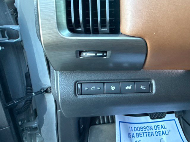Used 2025 Nissan Pathfinder Platinum w/ Cargo Package AWD/4WD image 19