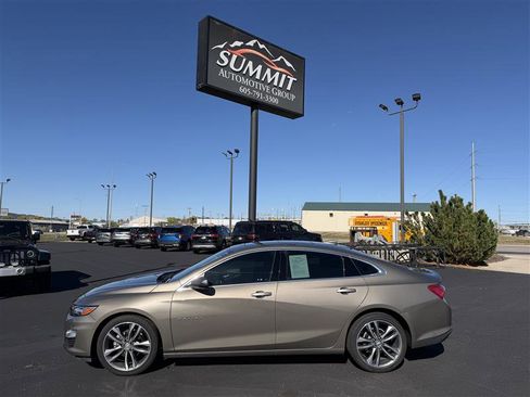 Used 2020 Chevrolet Malibu Premier image 1