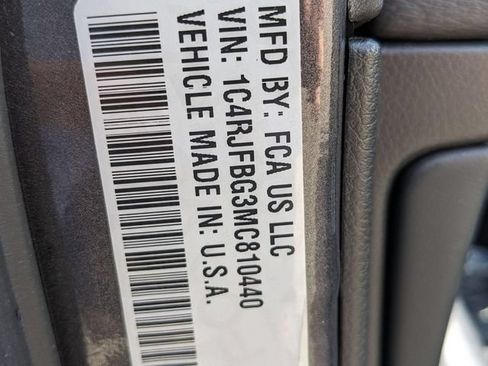 Used 2021 Jeep Grand Cherokee Limited w/ Quick Order Package 28K 80th AWD/4WD image 34