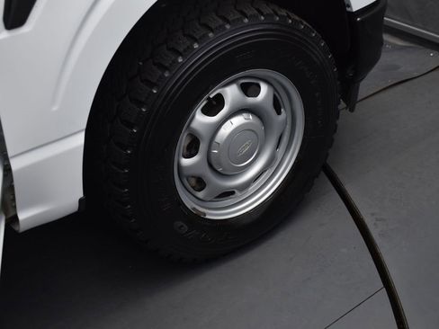 Used 2024 Ford F150 XL image 18