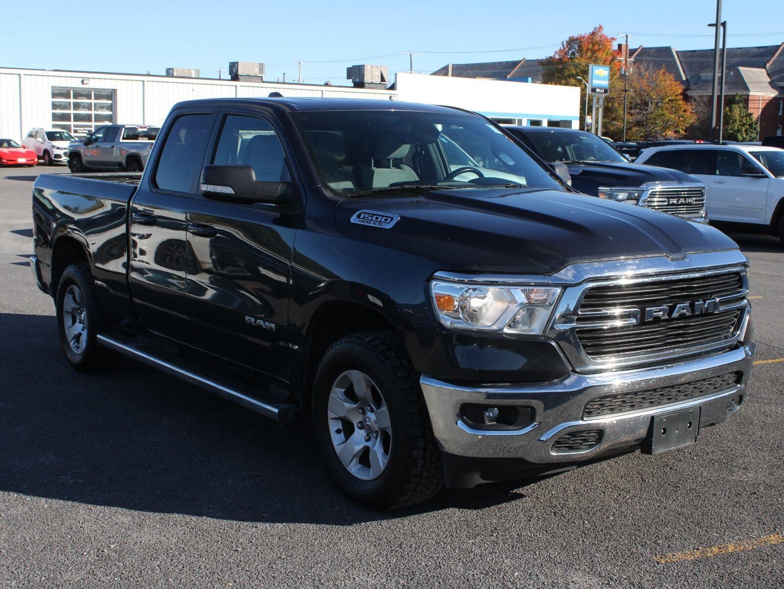 Used 2021 RAM 1500 Big Horn AWD/4WD image 3