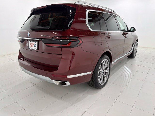 Used 2026 BMW X7 xDrive40i AWD/4WD image 5