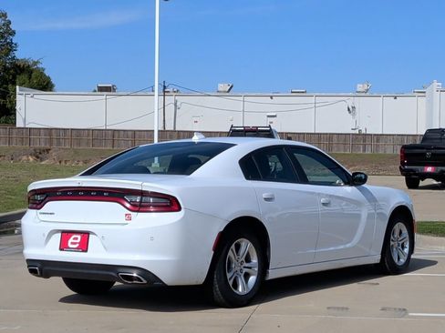 Used 2023 Dodge Charger SXT image 8