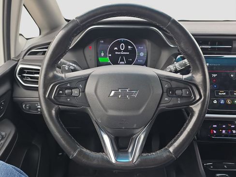 Used 2023 Chevrolet Bolt LT image 9