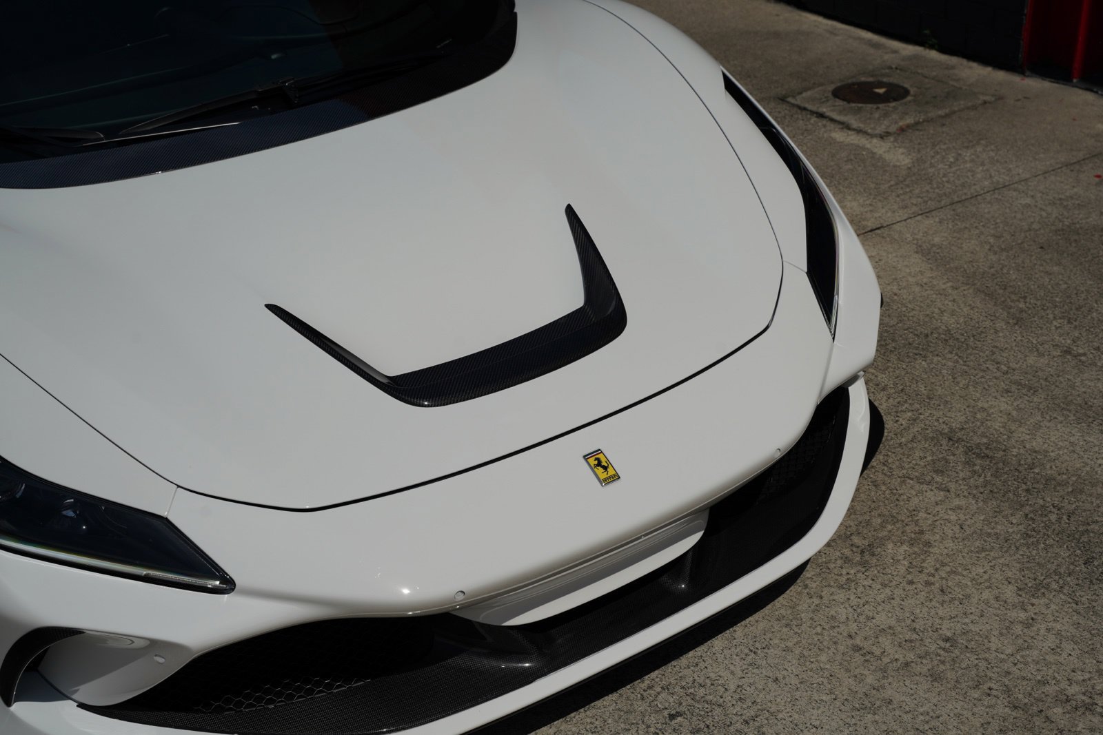 Used 2020 Ferrari F8 Tributo RWD image 11