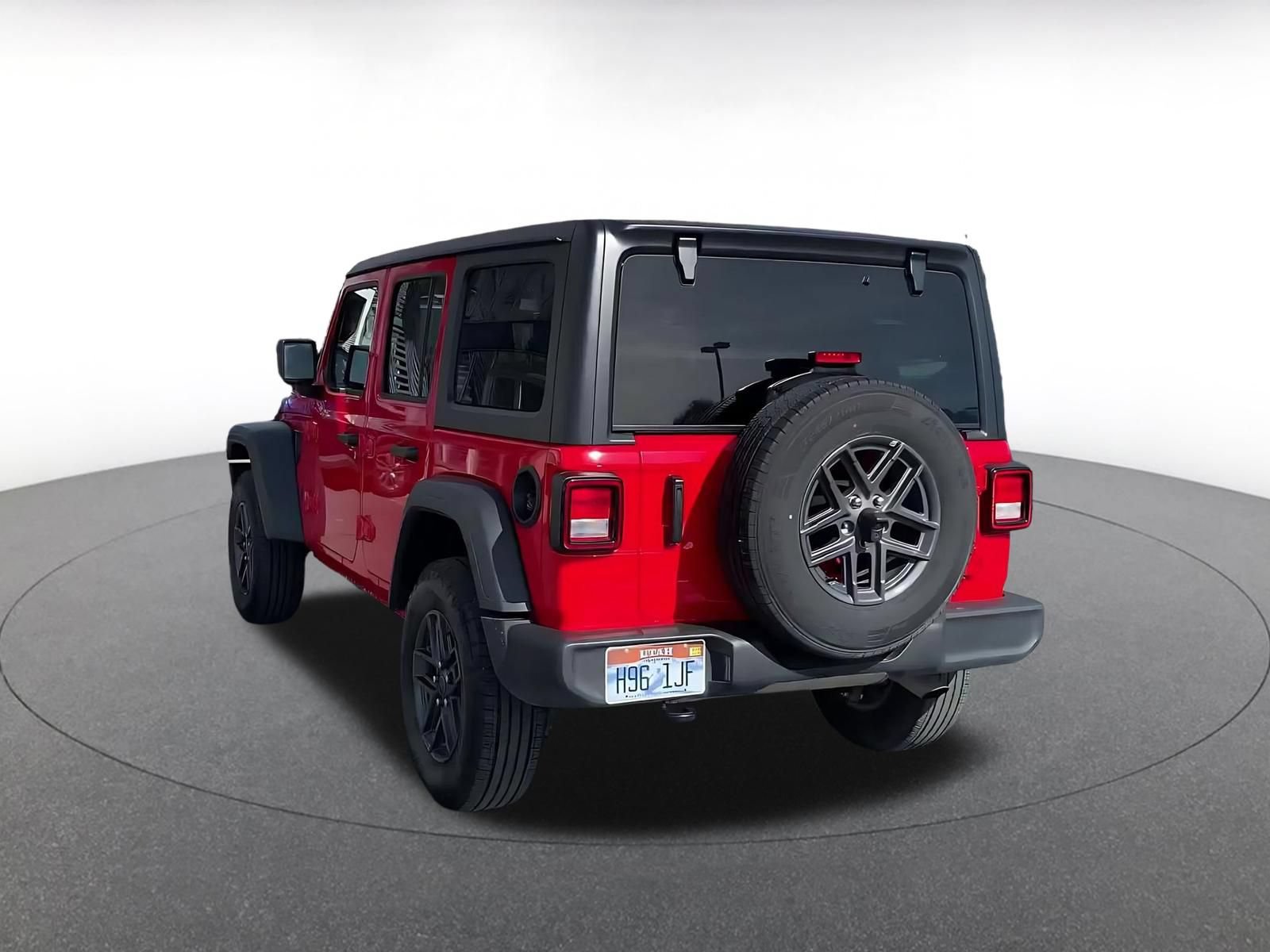 Used 2025 Jeep Wrangler Unlimited Sport AWD/4WD image 10