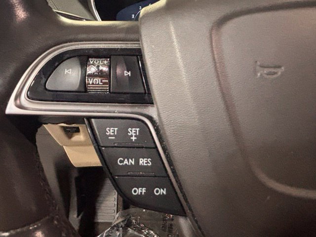 Used 2019 Lincoln Nautilus Select w/ Cargo Utility Package FWD image 34