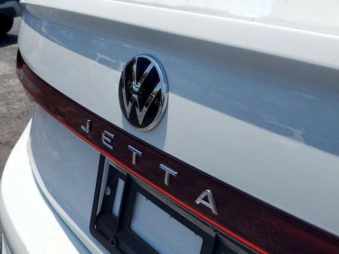Used 2025 Volkswagen Jetta S FWD image 10