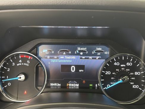 Certified 2022 Ford F350 Platinum w/ FX4 Off-Road Package image 15