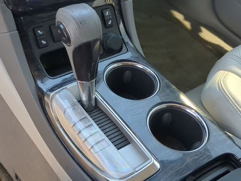 Used 2017 Buick Enclave Leather image 19