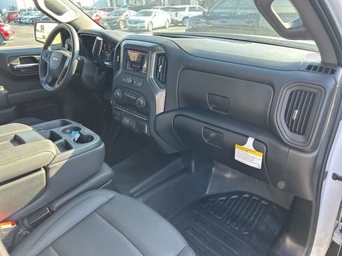 New 2026 Chevrolet Silverado 1500 W/T w/ WT Value Package AWD/4WD image 43