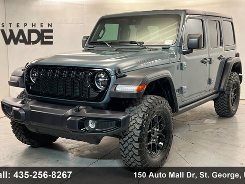 Used 2025 Jeep Wrangler Unlimited Sport AWD/4WD image 1