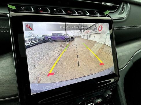 New 2025 Jeep Grand Cherokee L Limited image 20