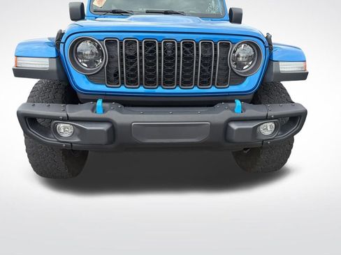 Used 2024 Jeep Wrangler Unlimited Rubicon 4xe AWD/4WD image 3