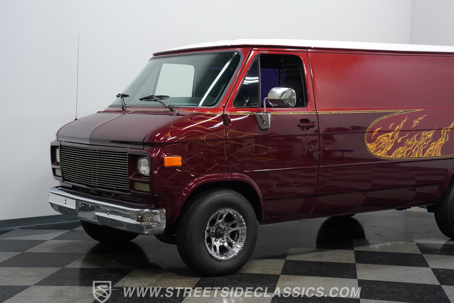 Used 1995 Chevrolet G10 RWD image 18