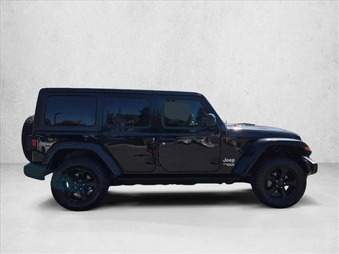 Used 2018 Jeep Wrangler Unlimited Sport S AWD/4WD image 4