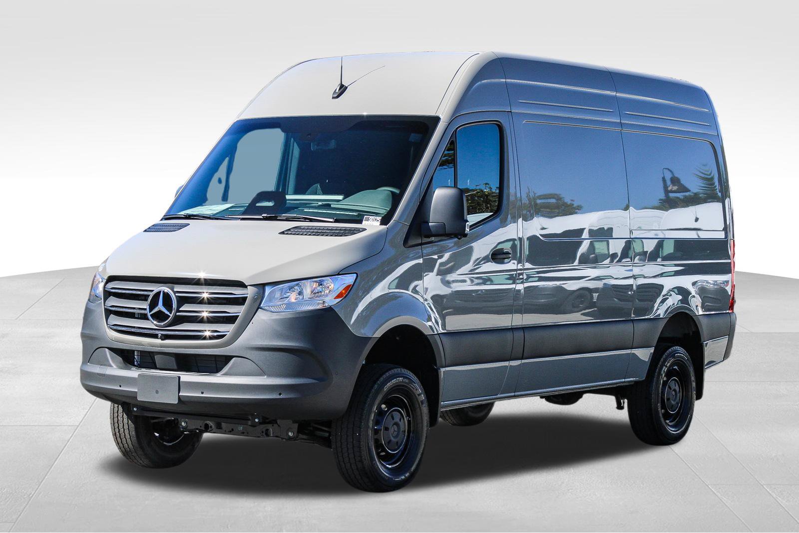New 2026 Mercedes-Benz Sprinter 2500 image 3