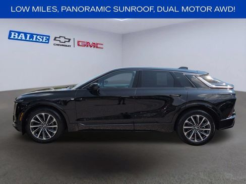 Certified 2024 Cadillac Lyriq Sport w/ LPO, Floor Liner Package AWD/4WD image 7