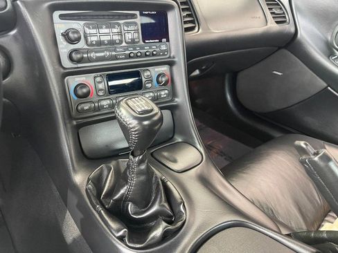 Used 2003 Chevrolet Corvette Z06 w/ Memory Package, 3 Drivers image 26