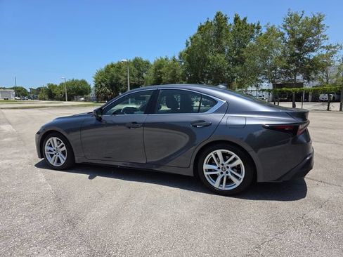 Used 2025 Lexus IS 300 w/ Comfort Package RWD image 5