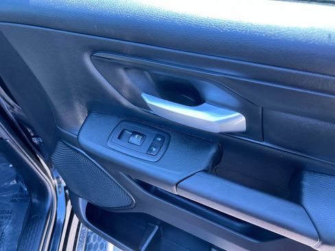 Used 2022 RAM 1500 HFE RWD image 29