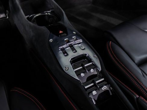 Certified 2022 Ferrari SF90 Spider image 5