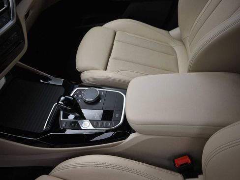 Used 2022 BMW X3 xDrive30i w/ Premium Package 2 (ZPA) image 15