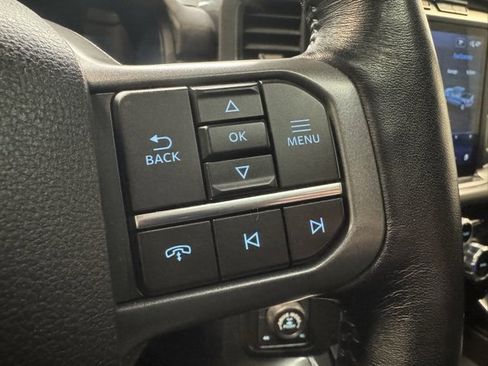 Used 2022 Ford F150 Lariat w/ Equipment Group 502A High image 17