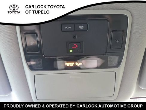 Used 2025 Toyota Grand Highlander FWD image 32