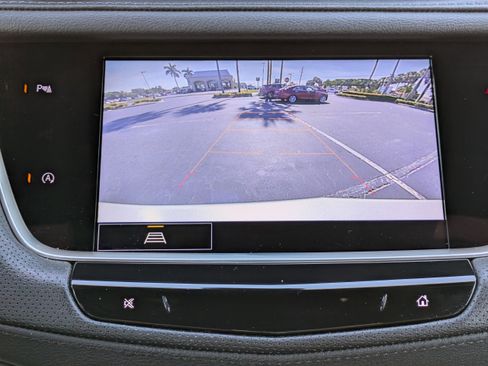 Certified 2022 Cadillac XT5 Premium Luxury image 28