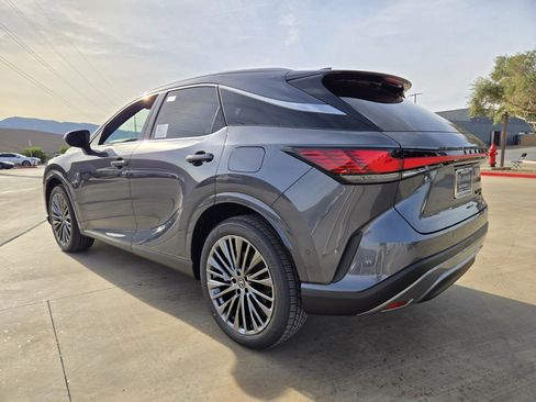 New 2026 Lexus RX 450h AWD image 4