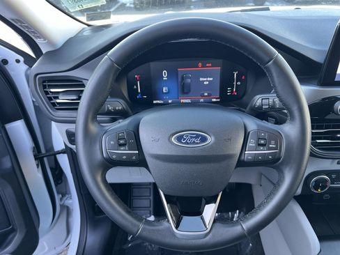Used 2024 Ford Escape Active image 16