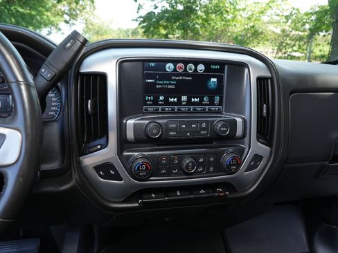 Used 2018 GMC Sierra 1500 SLT w/ SLT Premium Package AWD/4WD image 26