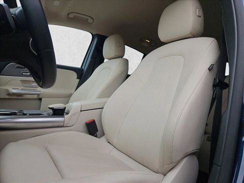 Certified 2022 Mercedes-Benz GLA 250 image 14