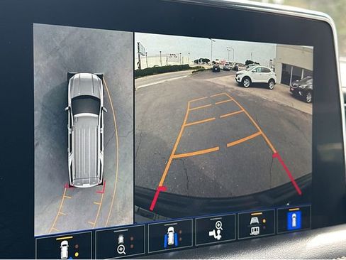 Certified 2022 GMC Yukon XL SLT w/ SLT Luxury Package image 20