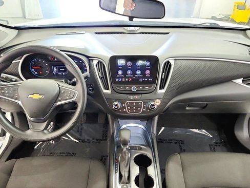 Used 2024 Chevrolet Malibu LT FWD image 26