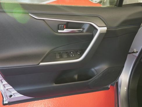 Certified 2022 Toyota RAV4 XSE image 10