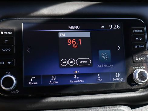 Used 2023 Nissan Kicks SR w/ SR Premium Package FWD image 28