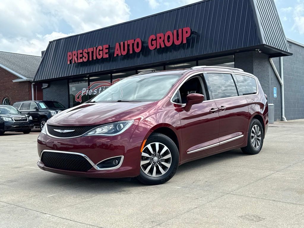 Used 2020 Chrysler Pacifica Touring-L Plus FWD image 23