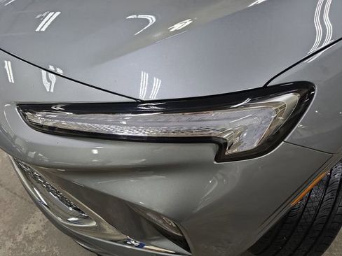Used 2024 Buick Encore GX Avenir w/ Avenir Technology Package image 31