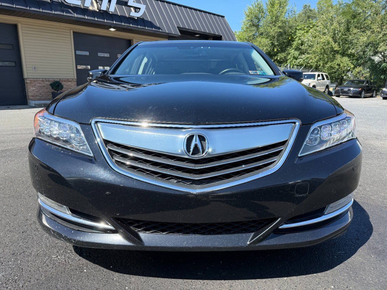 Used 2015 Acura RLX w/ Advance Package FWD image 2